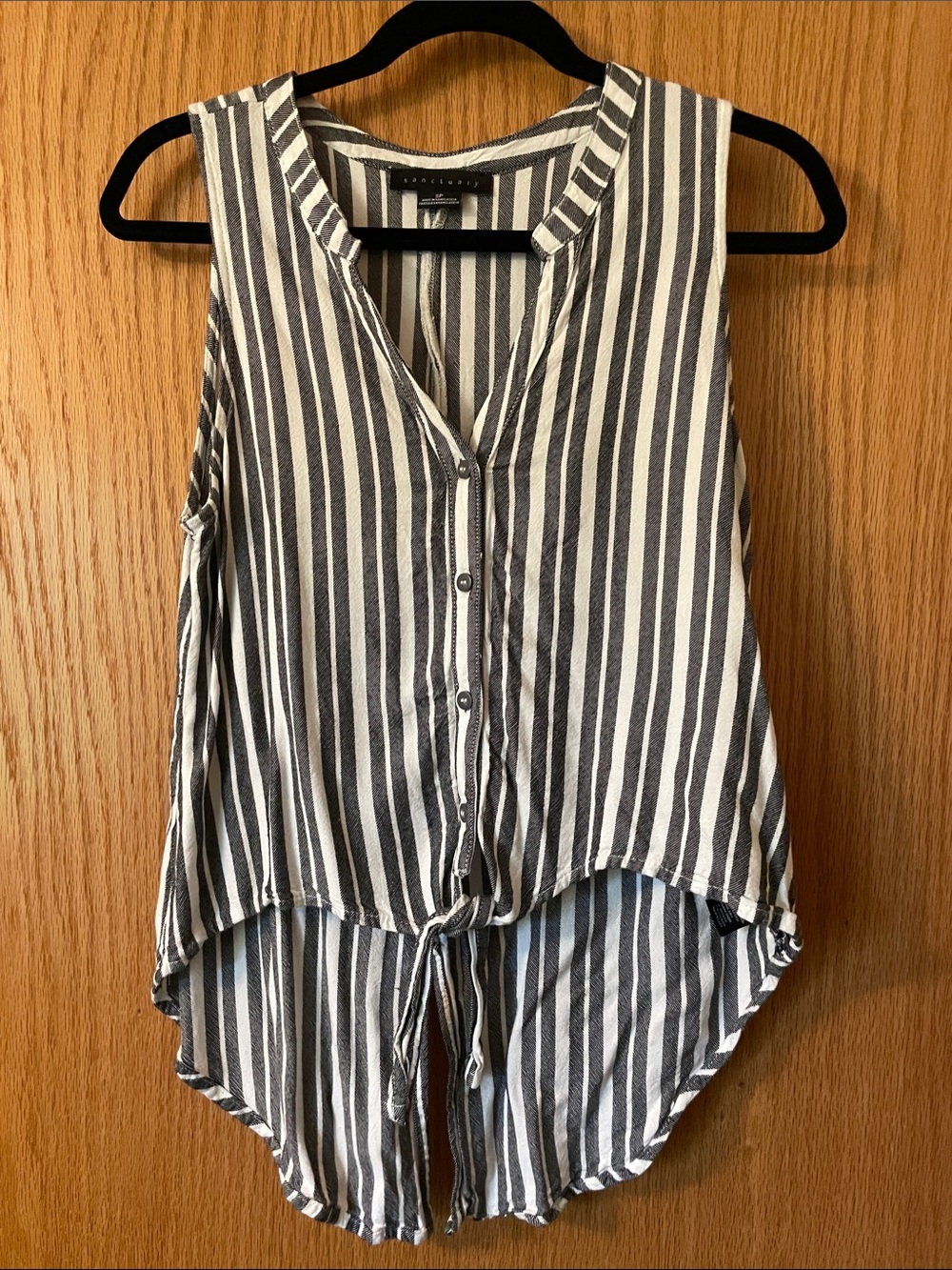 Sanctuary Vertical Stripe Button-Front Tie Hem Sleeveless Top - Gray & White